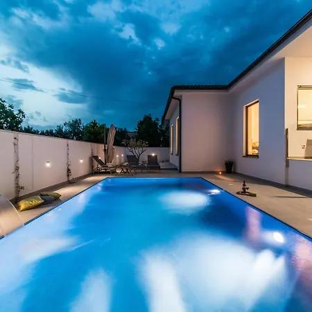 Casa L Βίλα Πούλα