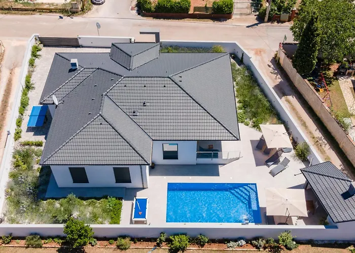 Casa L